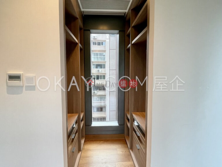 Exquisite 3 bedroom on high floor with balcony | Rental