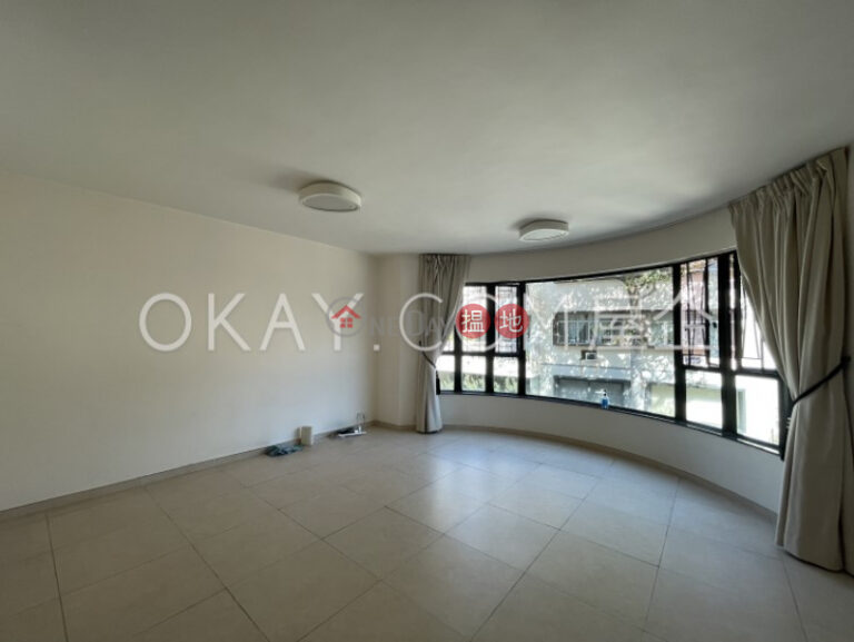 Luxurious 3 bedroom with parking | Rental