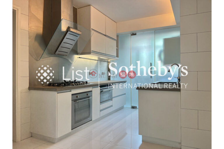 Property for Sale at Regent Palisades with Studio