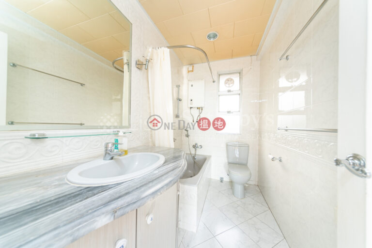 Property for Sale at Block 28-31 Baguio Villa with 3 Bedrooms