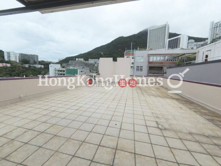 4 Bedroom Luxury Unit at Honour Garden | For Sale