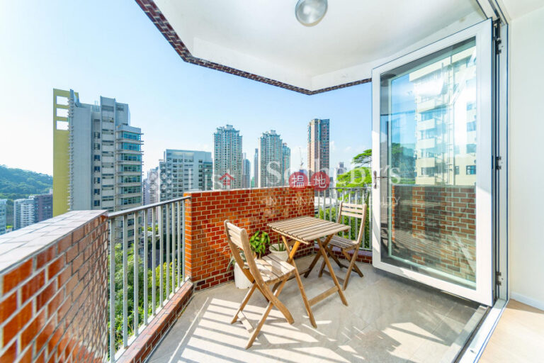 Property for Sale at Fulham Garden with 3 Bedrooms