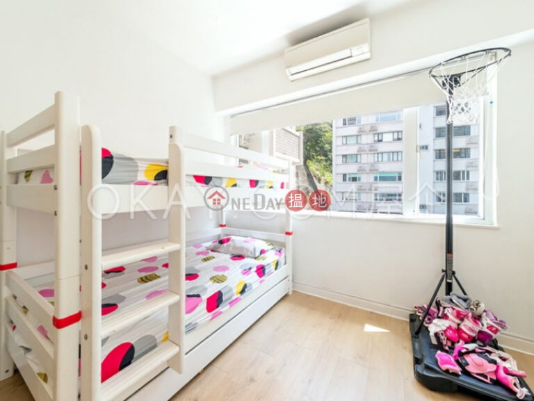 Efficient 3 bedroom with balcony & parking | For Sale