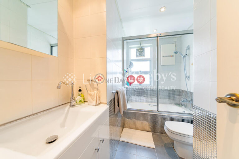 Property for Sale at Scenic Villas with 4 Bedrooms