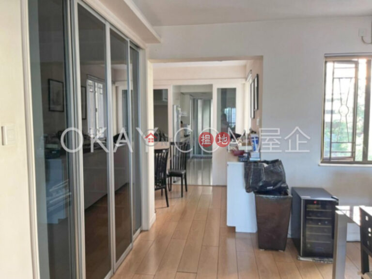 Efficient 4 bedroom with balcony & parking | For Sale