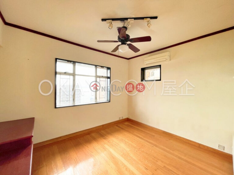 Efficient 2 bedroom with sea views, balcony | For Sale