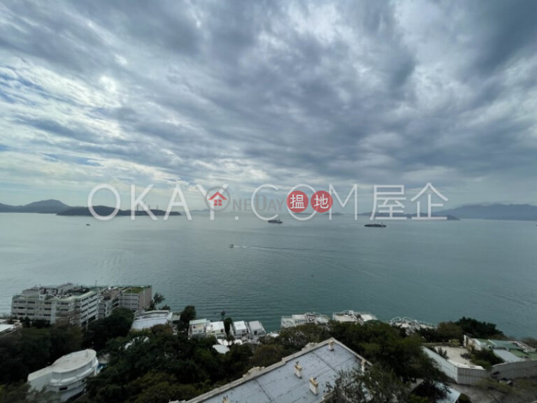 Lovely 4 bedroom with sea views, balcony | For Sale