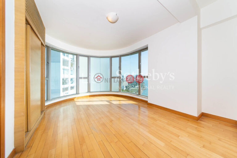 Property for Sale at Villas Sorrento with 4 Bedrooms