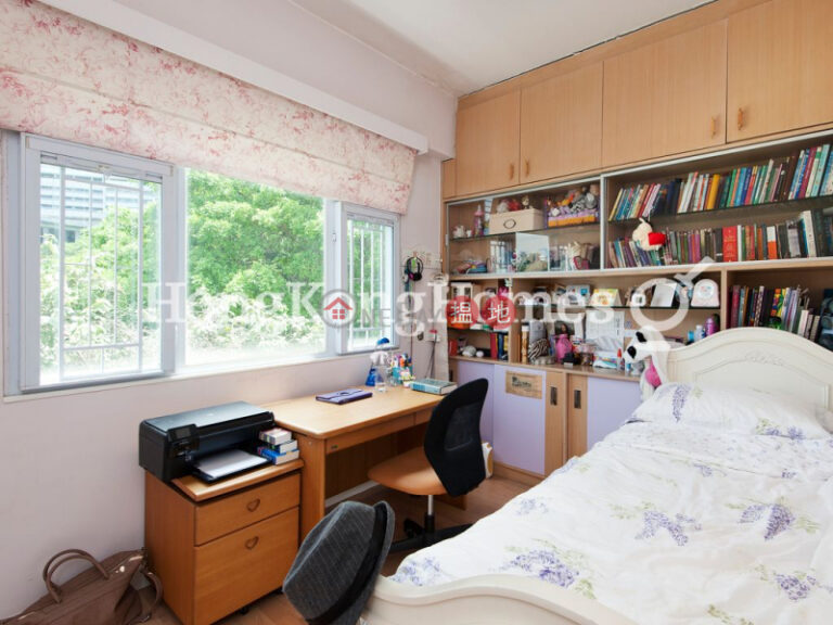 3 Bedroom Family Unit at Glamour Court | For Sale