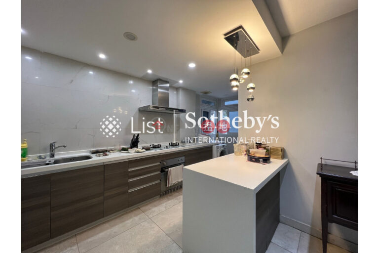 Property for Sale at Bayview Court with 2 Bedrooms