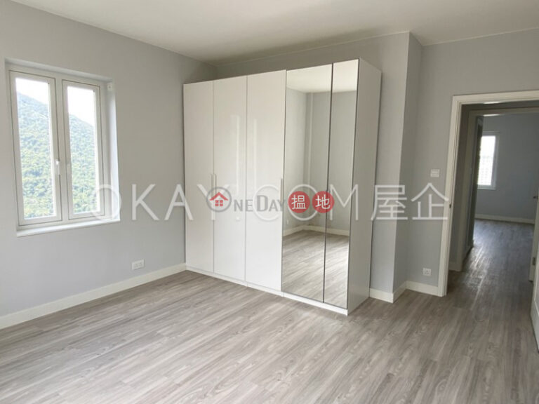 Efficient 4 bed on high floor with balcony & parking | Rental