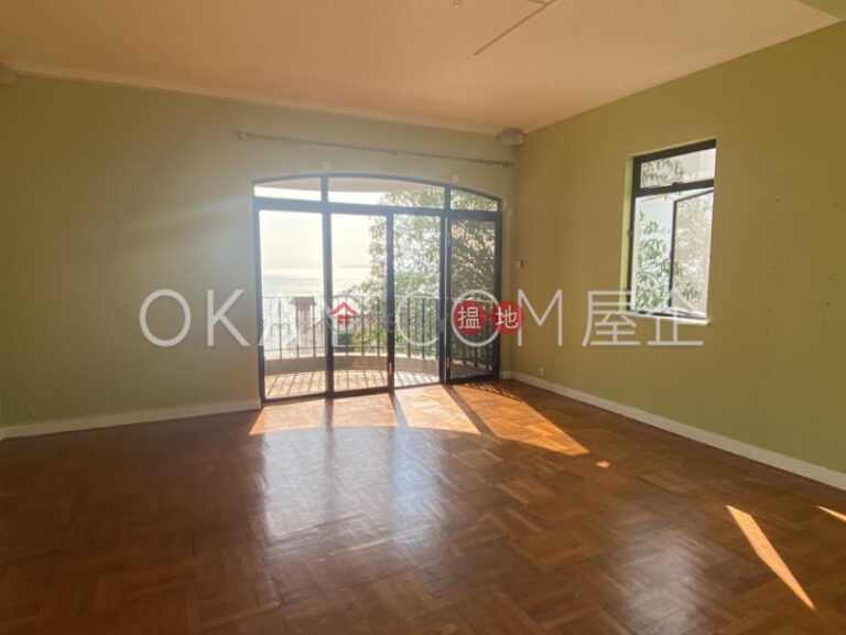 Gorgeous house with terrace, balcony | Rental