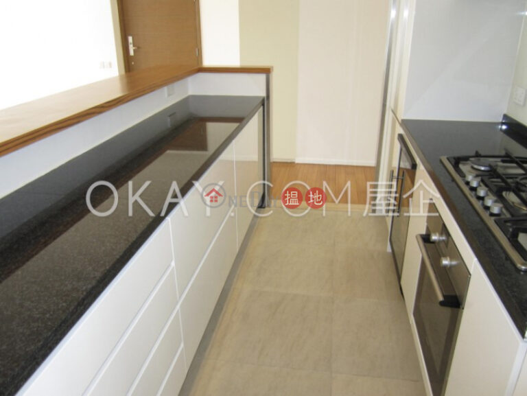 Gorgeous 3 bedroom with balcony & parking | For Sale