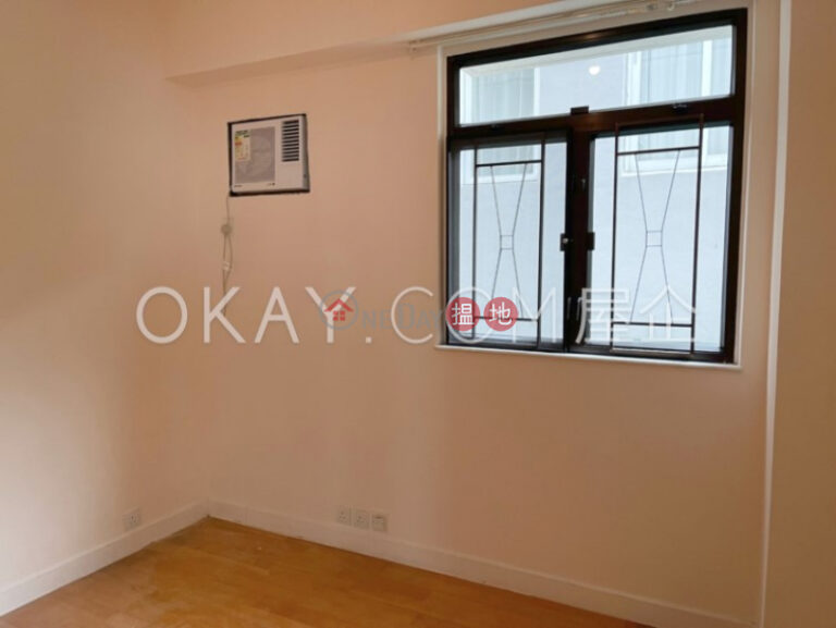 Luxurious 3 bedroom with parking | Rental