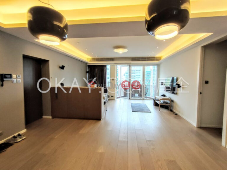 Efficient 3 bedroom with balcony & parking | For Sale