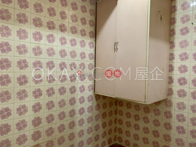 Efficient 3 bedroom with sea views & parking | For Sale