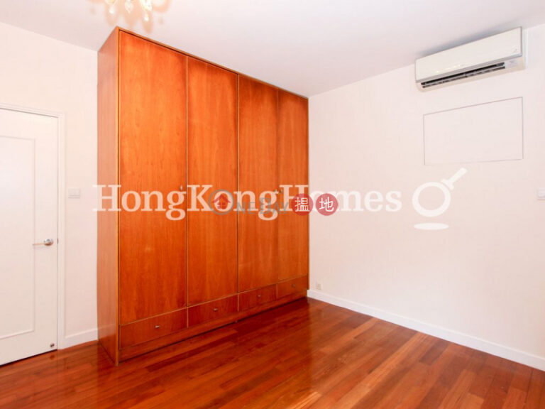 2 Bedroom Unit at Block 25-27 Baguio Villa | For Sale