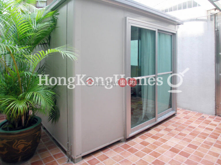 2 Bedroom Unit for Rent at CHI FU FA YUEN-YAR CHEE VILLAS - BLOCK L6
