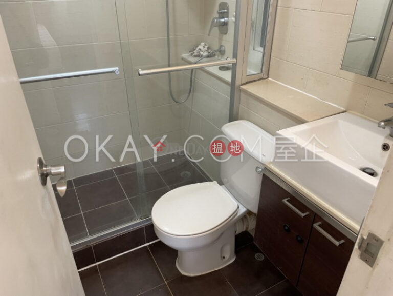 Elegant 1 bedroom with terrace | For Sale