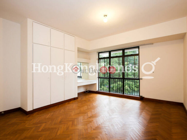 4 Bedroom Luxury Unit for Rent at Pine Grove Block 4