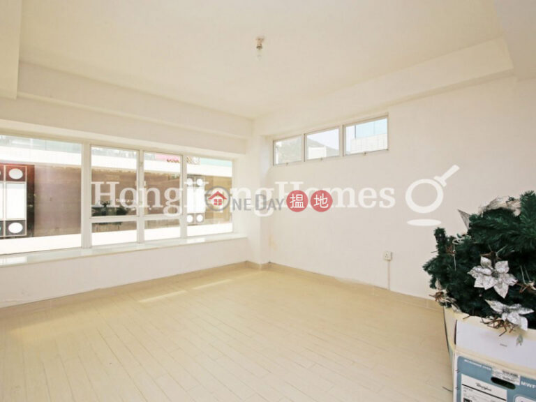 3 Bedroom Family Unit for Rent at Phase 3 Villa Cecil