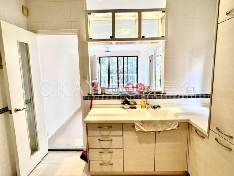 Elegant 2 bedroom with terrace | Rental