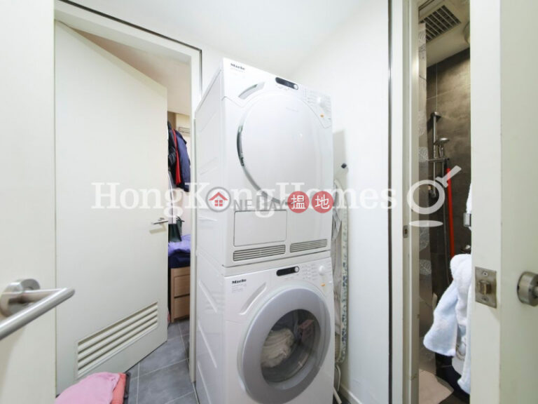 3 Bedroom Family Unit at Aqua 33 | For Sale