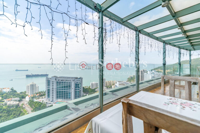 Property for Sale at Royalton with more than 4 Bedrooms