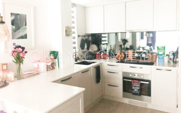Lovely 2 bedroom in Pokfulam | For Sale