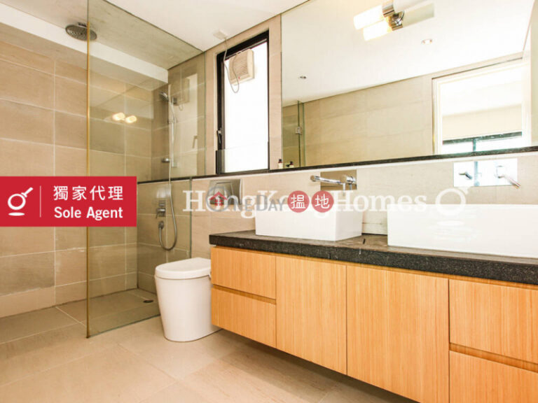 3 Bedroom Family Unit at Aqua 33 | For Sale