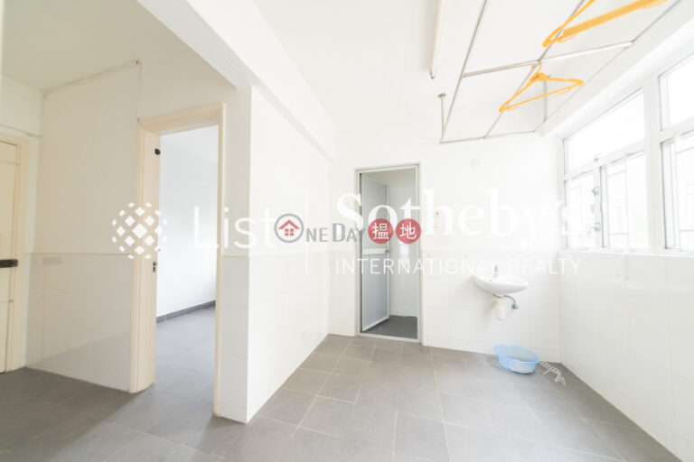 Property for Rent at Scenic Villas with 4 Bedrooms