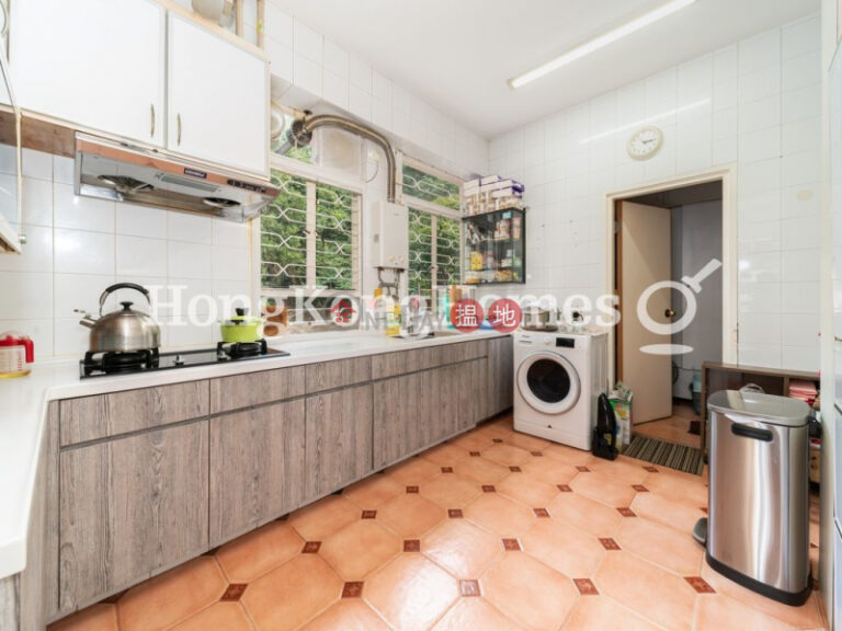 3 Bedroom Family Unit at Fulham Garden | For Sale