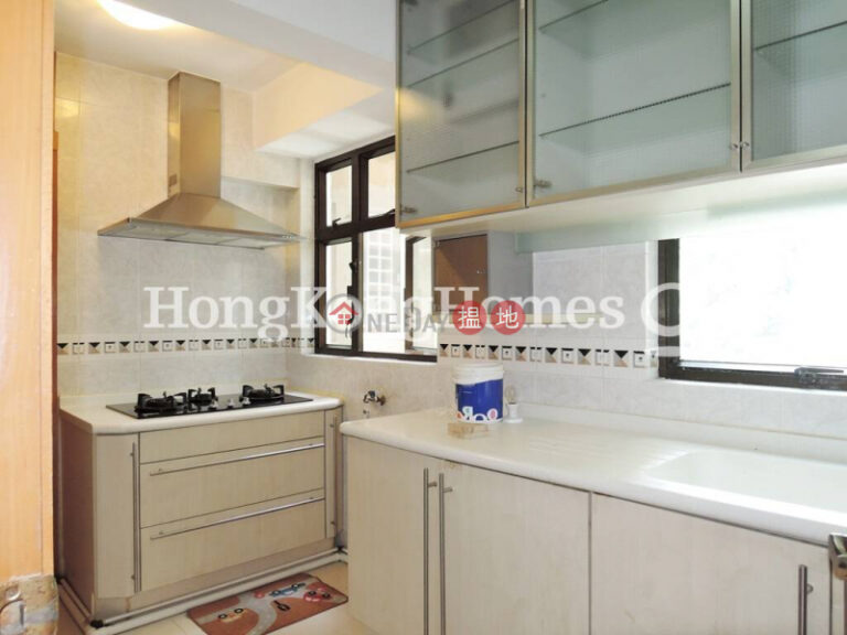 3 Bedroom Family Unit at Block 19-24 Baguio Villa | For Sale