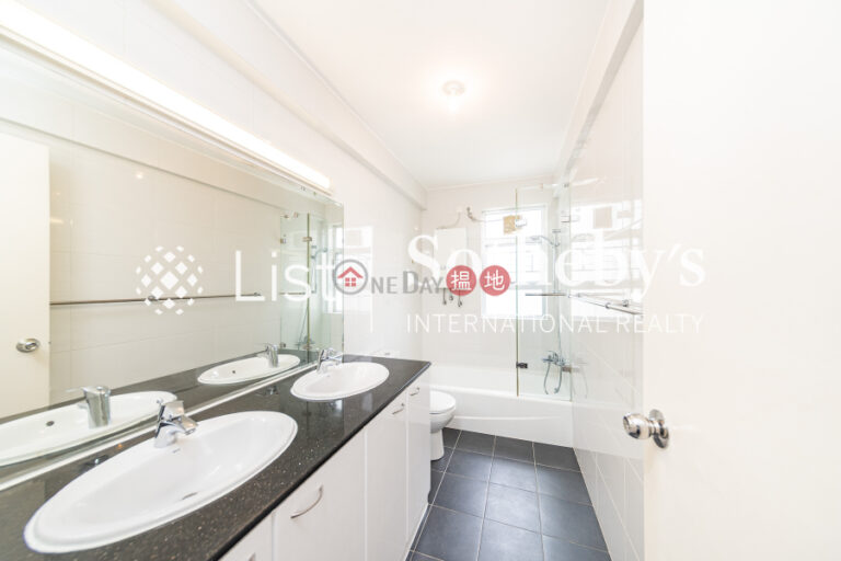 Property for Rent at Scenic Villas with 4 Bedrooms