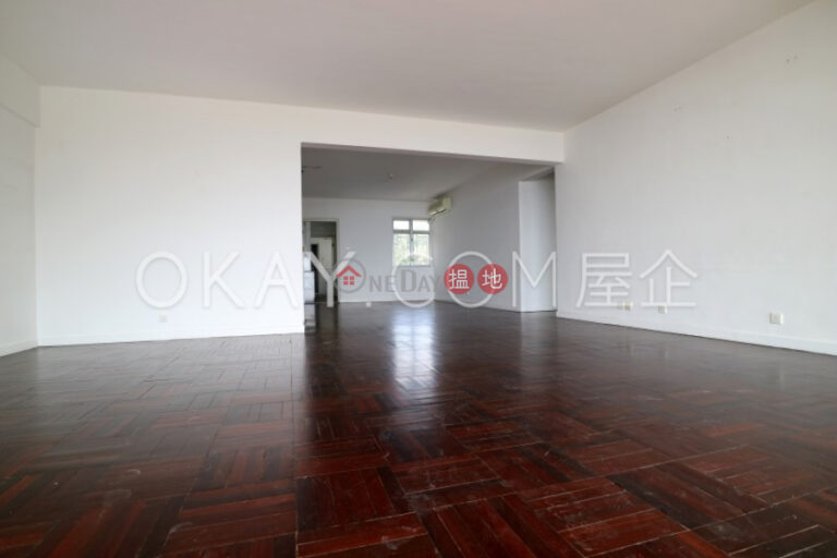 Efficient 4 bedroom with balcony | Rental