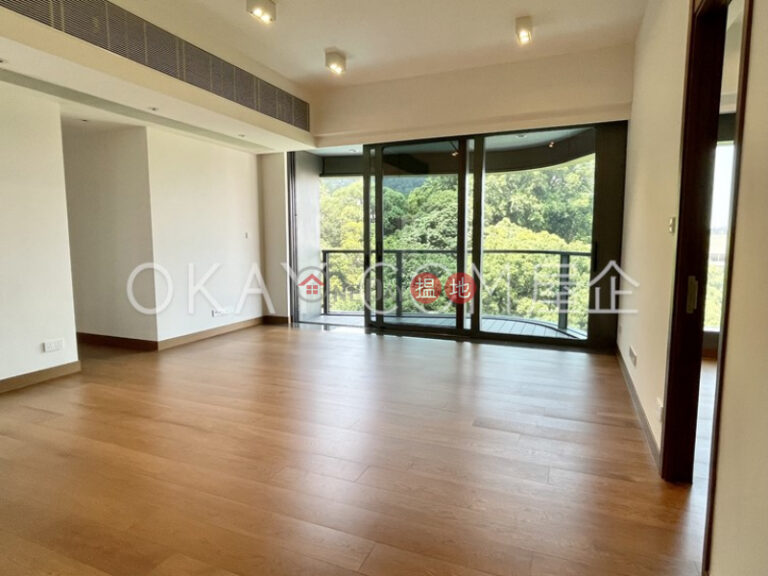 Exquisite 3 bedroom on high floor with balcony | Rental