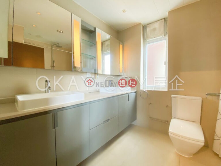 Efficient 3 bedroom with balcony | For Sale