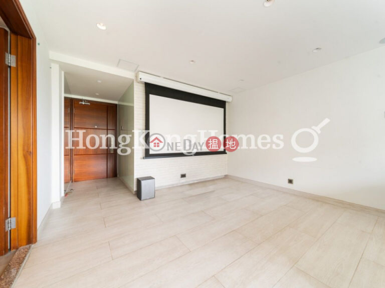 3 Bedroom Family Unit at Block 19-24 Baguio Villa | For Sale