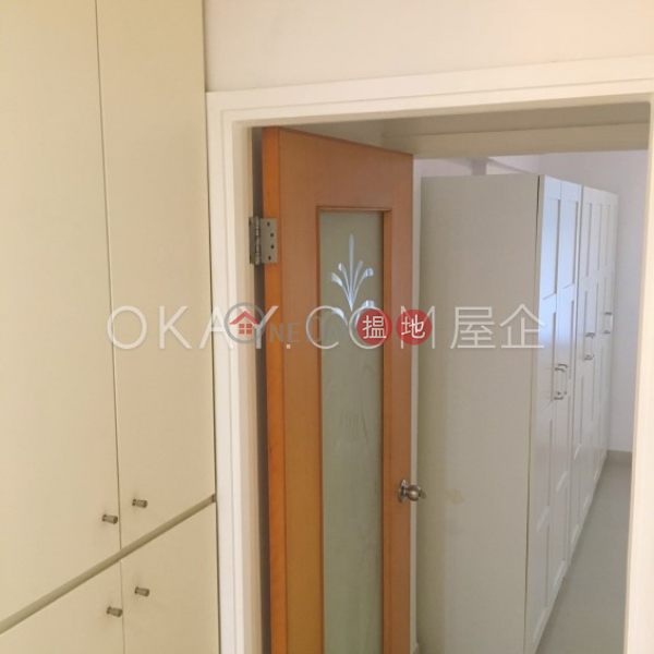 Efficient 2 bedroom with terrace | For Sale