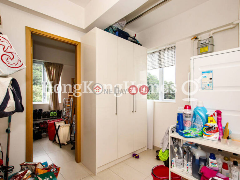 3 Bedroom Family Unit at Y. Y. Mansions block A-D | For Sale
