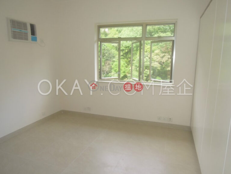 Elegant 2 bedroom with balcony & parking | Rental