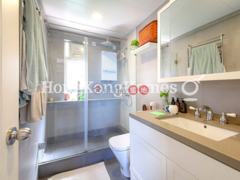 3 Bedroom Family Unit at Block 41-44 Baguio Villa | For Sale