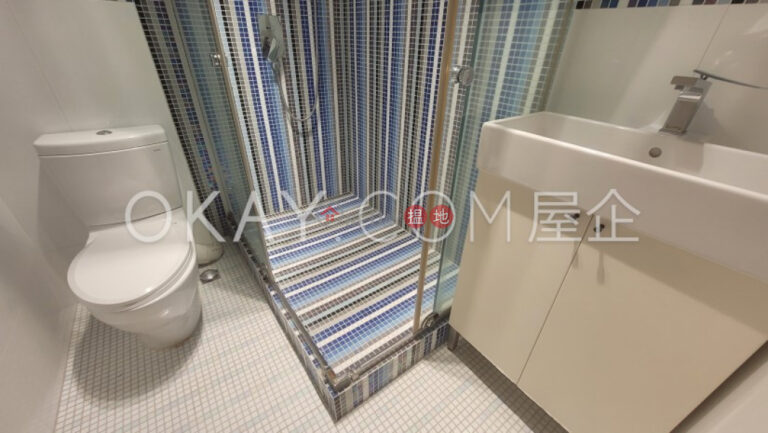 Charming 2 bedroom with parking | For Sale