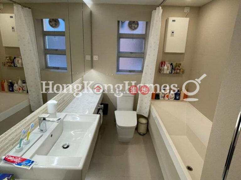 3 Bedroom Family Unit for Rent at Block 19-24 Baguio Villa