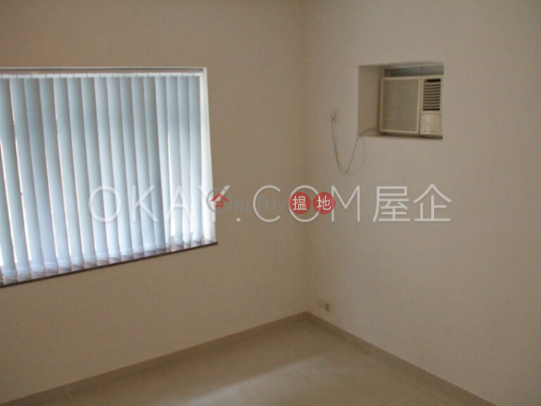 Efficient 2 bedroom with terrace | Rental