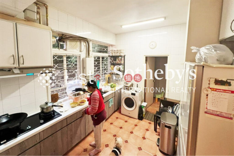 Property for Sale at Fulham Garden with 3 Bedrooms