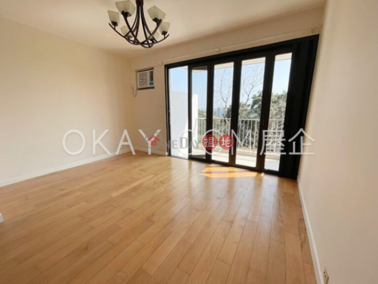 Lovely 3 bedroom with balcony | Rental