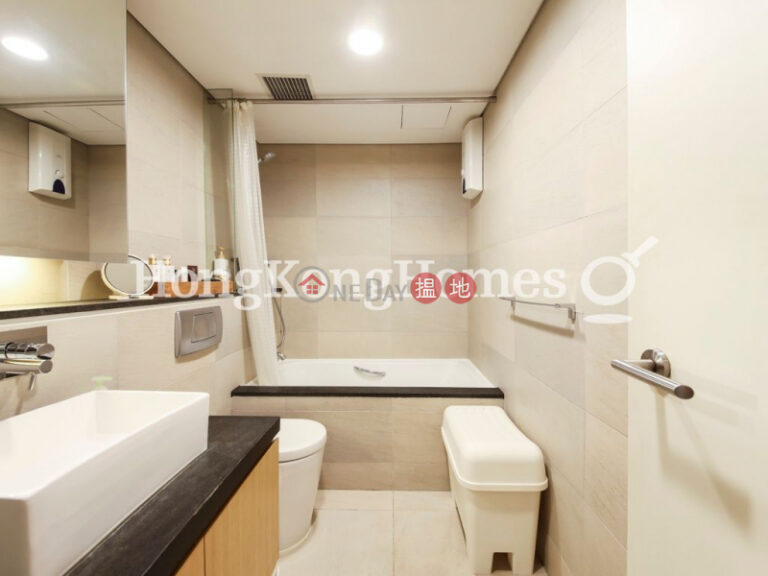 3 Bedroom Family Unit at Aqua 33 | For Sale
