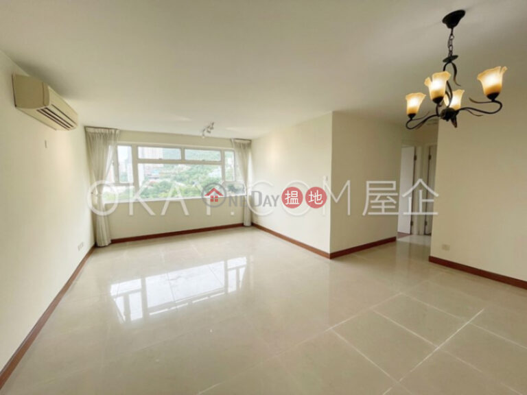Efficient 2 bedroom on high floor with sea views | For Sale
