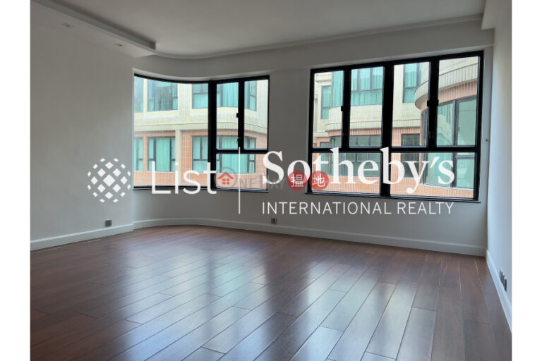 Property for Sale at Regent Palisades with Studio
